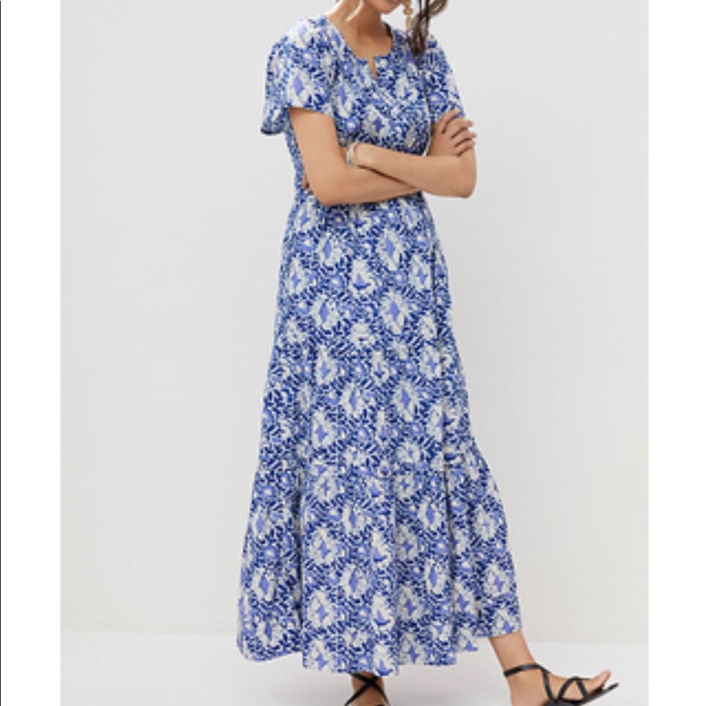 **ISO ***Somerset maxi in size Small